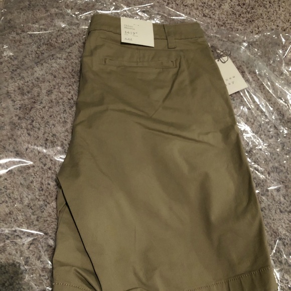Chino shorts - Picture 5 of 6